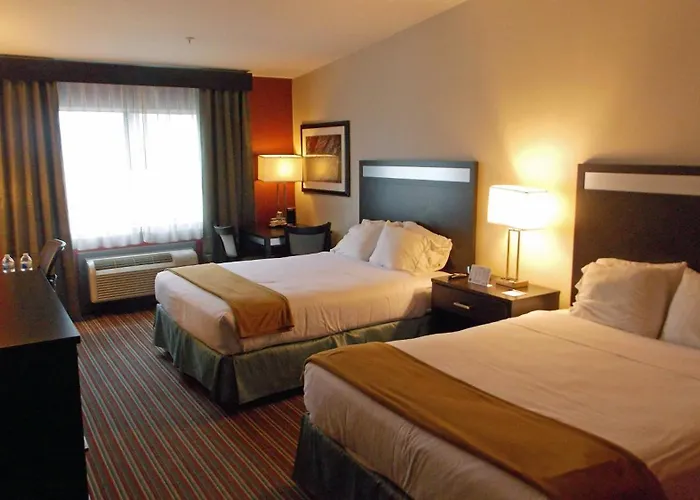 Holiday Inn Express Bakersfield By Ihg